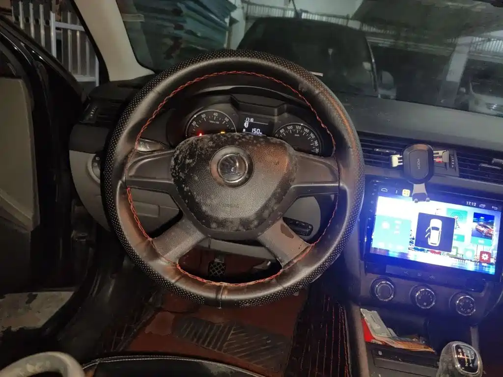 Skoda Octavia — миниатюра 11