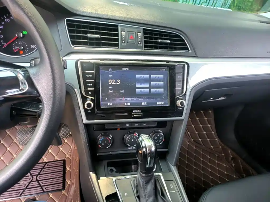 Volkswagen Lamando — миниатюра 13