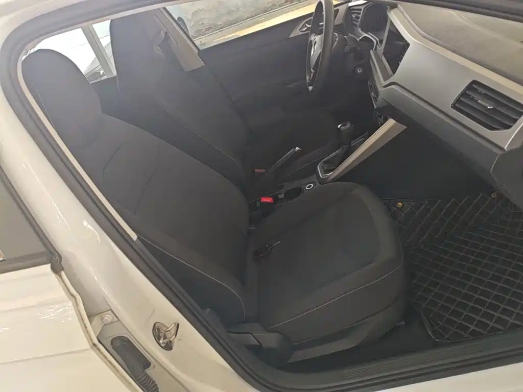 Volkswagen Polo — миниатюра 25