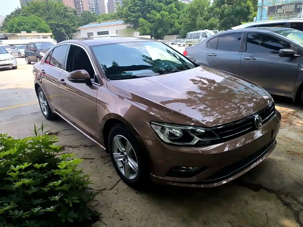 Volkswagen Lamando — миниатюра 4