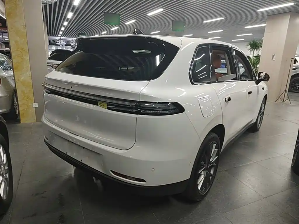Leapmotor Leapmotor C10 — миниатюра 7