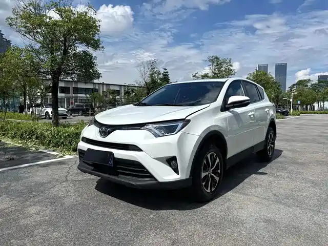 2018 Toyota RAV 4