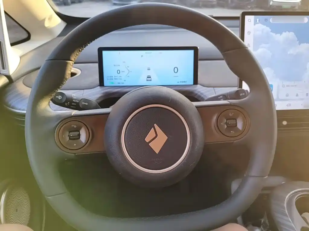 Baojun Yunduo — миниатюра 11