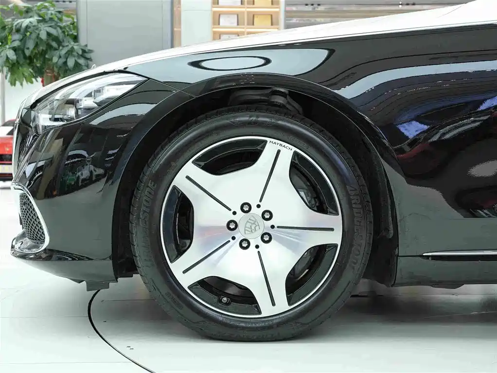 Mercedes-Benz S-Class — миниатюра 23