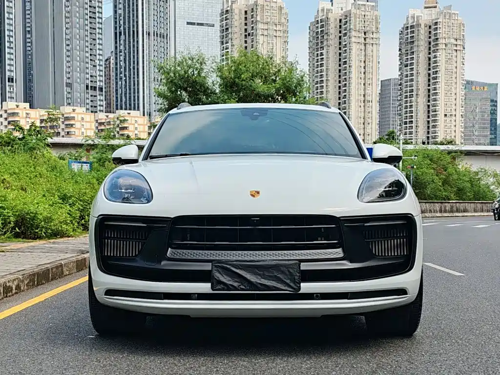 Porsche Macan — миниатюра 2