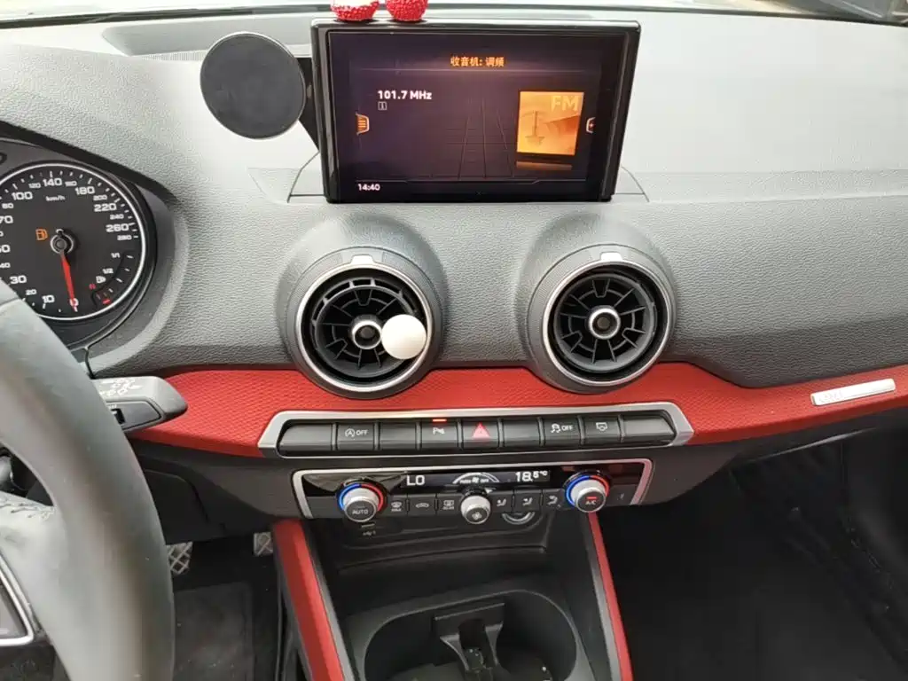 Audi Q2L — миниатюра 13