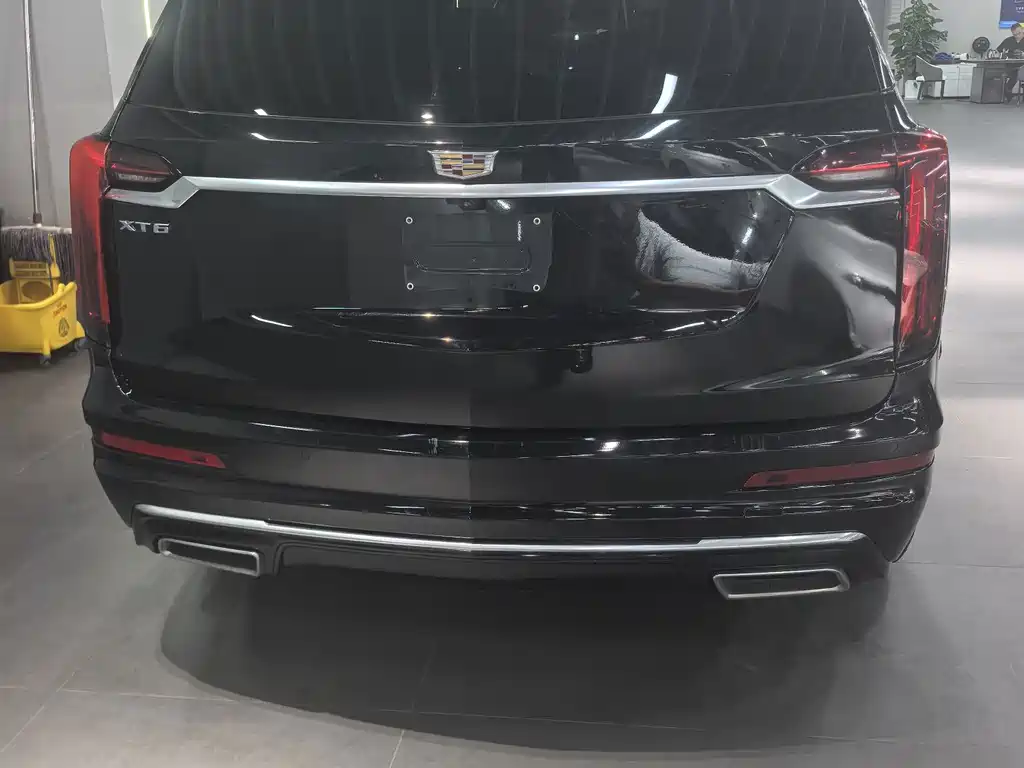 Cadillac XT6 — миниатюра 6