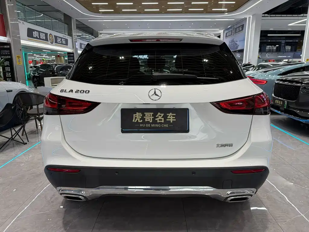 Mercedes-Benz GLA — миниатюра 5