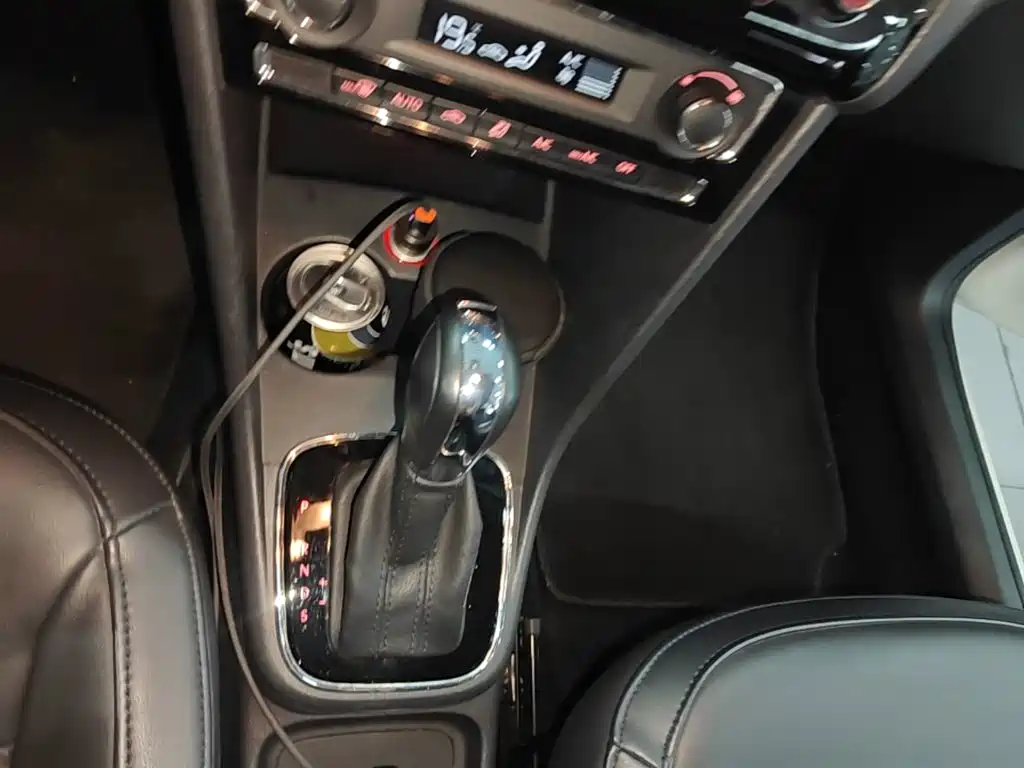 Volkswagen Polo — миниатюра 14