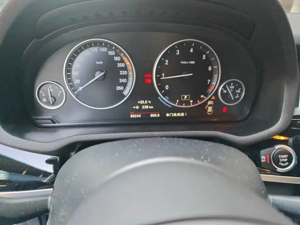BMW X4 — миниатюра 5