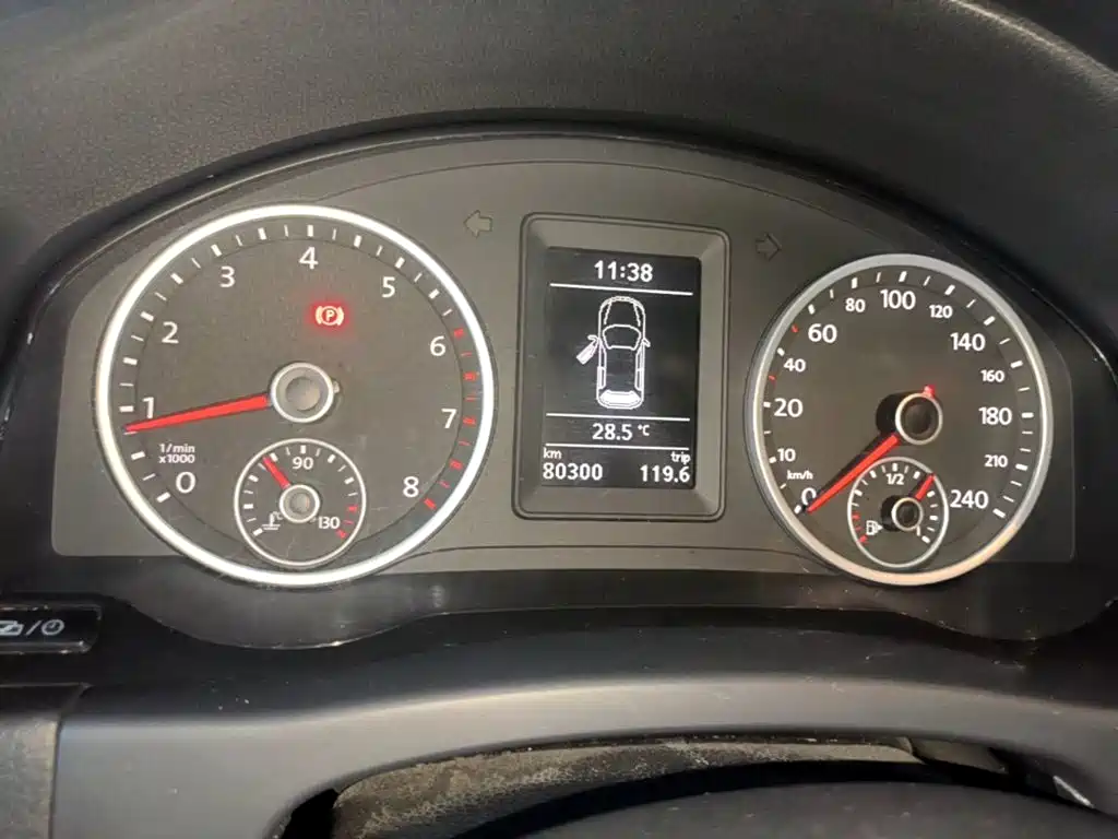 Volkswagen Tiguan — миниатюра 12