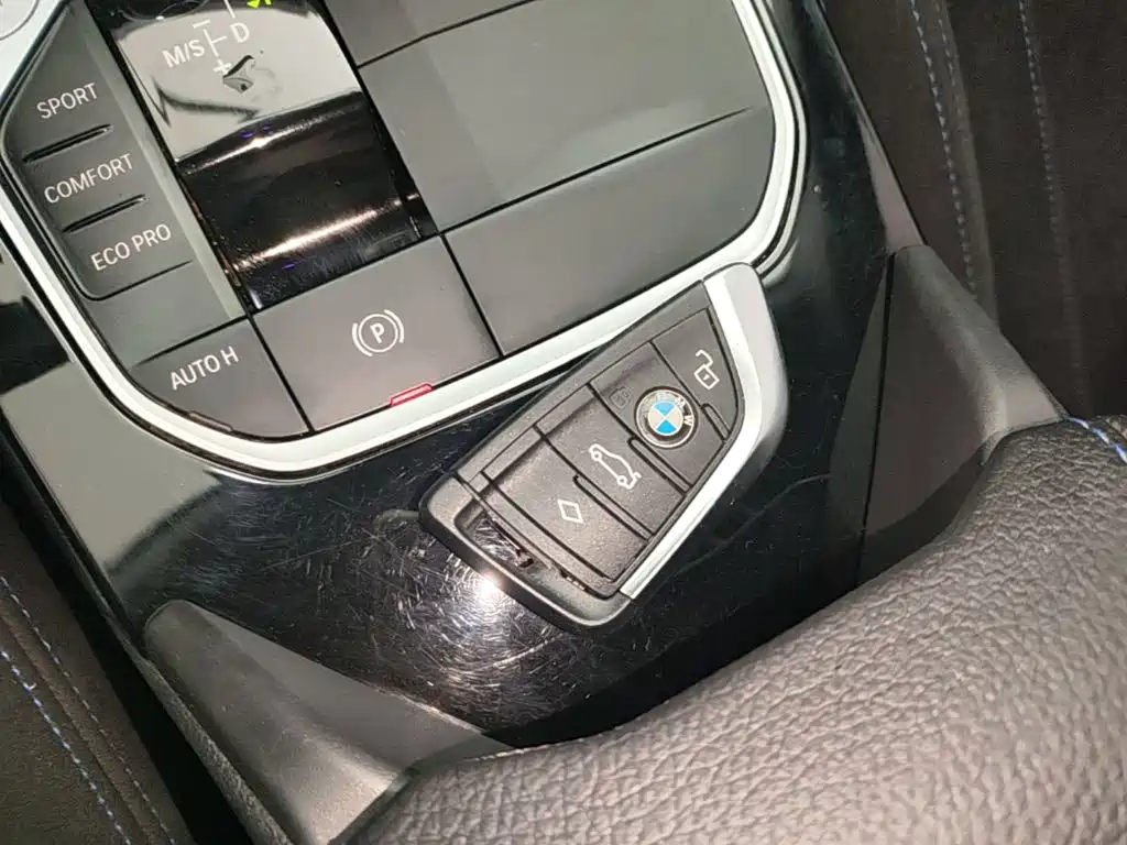 BMW 2 Series (Import) — миниатюра 9