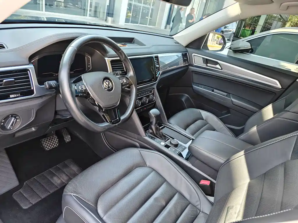 Volkswagen Teramont — миниатюра 6