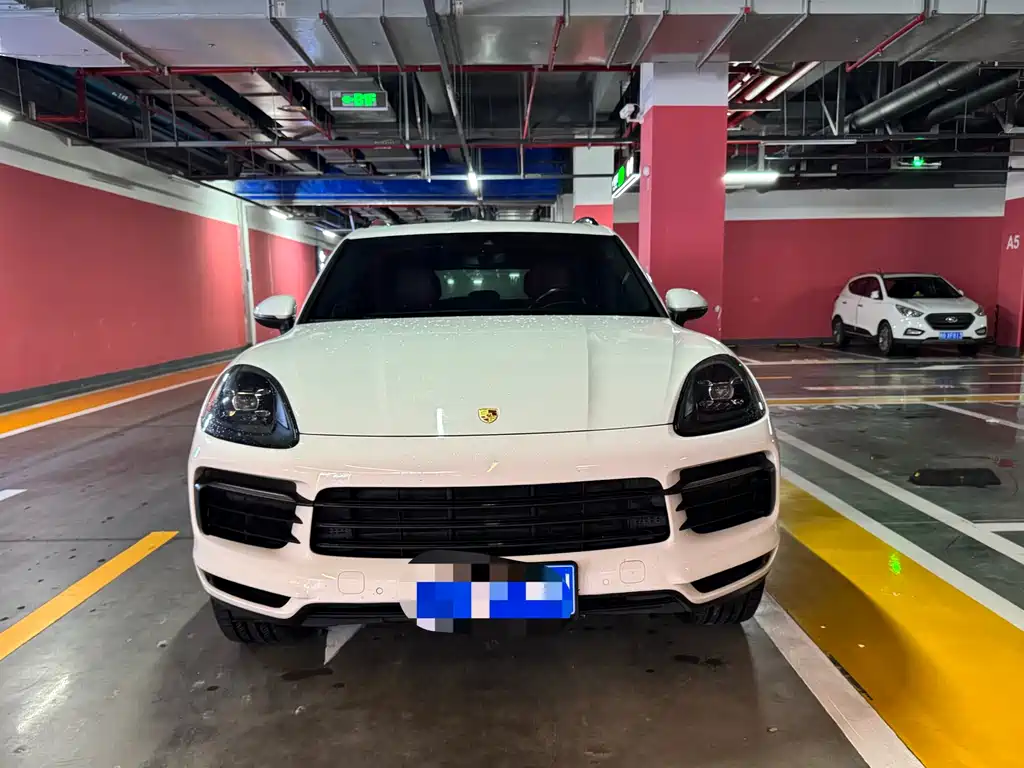 Porsche Cayenne — миниатюра 2