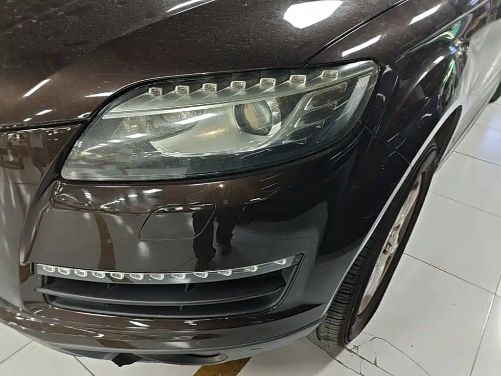 Audi Q7 — миниатюра 24