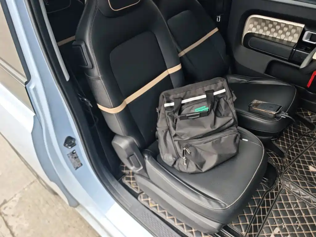 Baojun KiWi EV — миниатюра 25