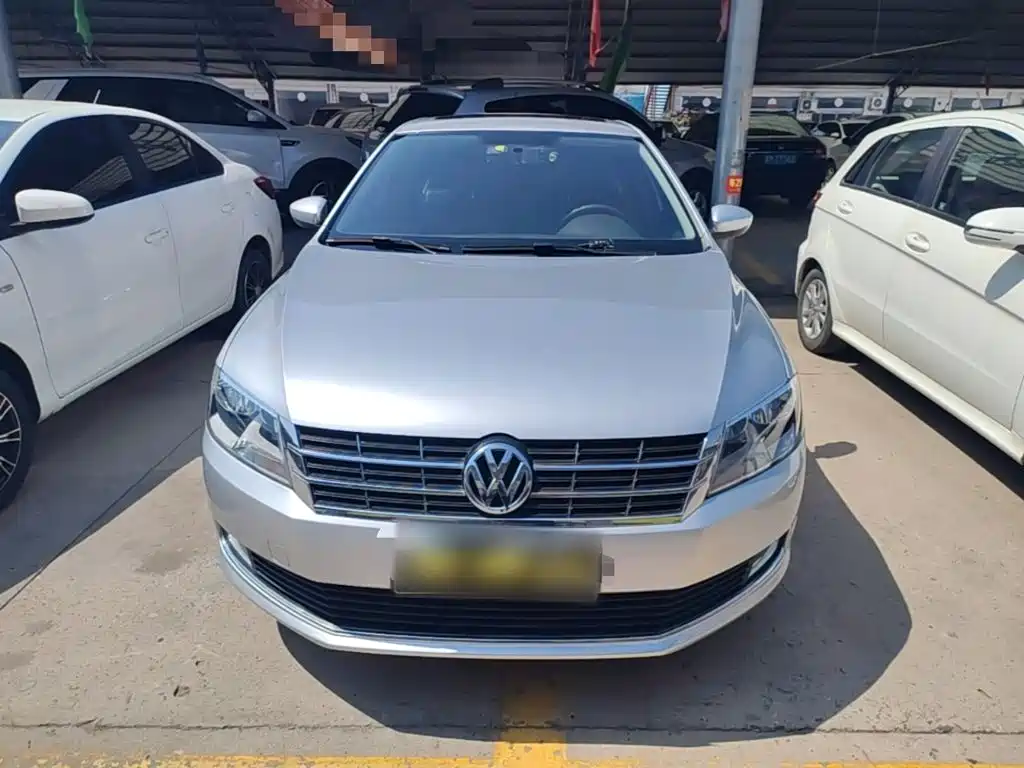 Volkswagen Lavida 2013 1.6L MT Comfort