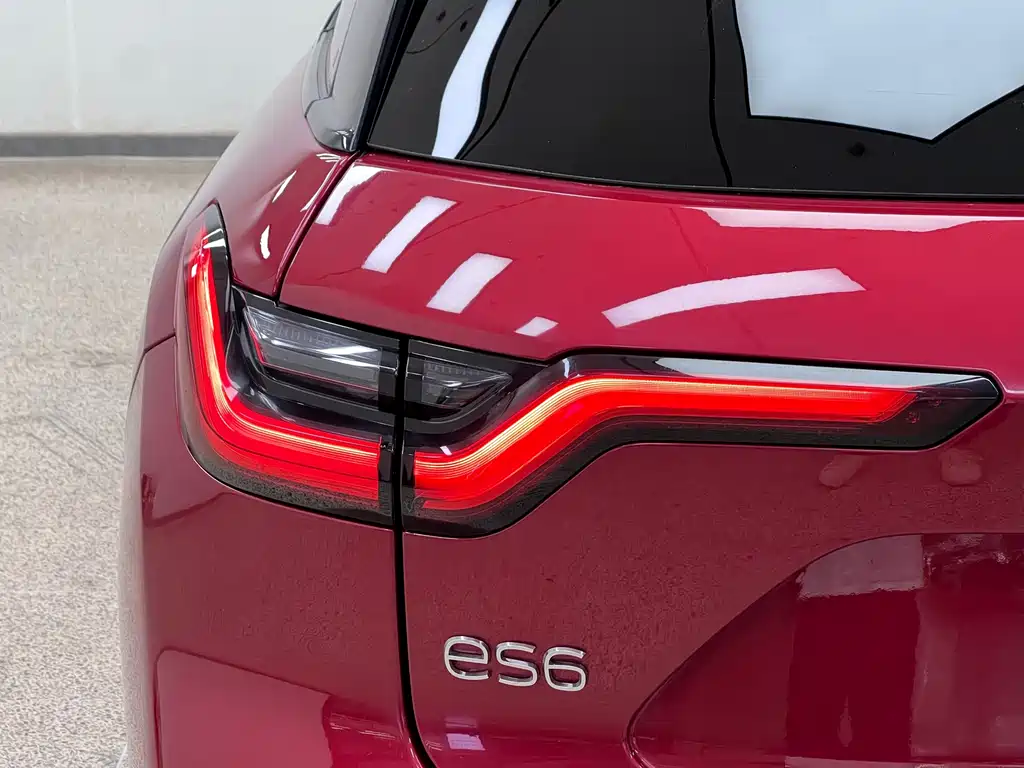 NIO ES6 — миниатюра 9