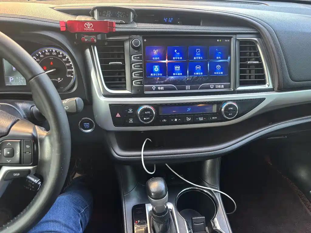 Toyota Highlander — миниатюра 8