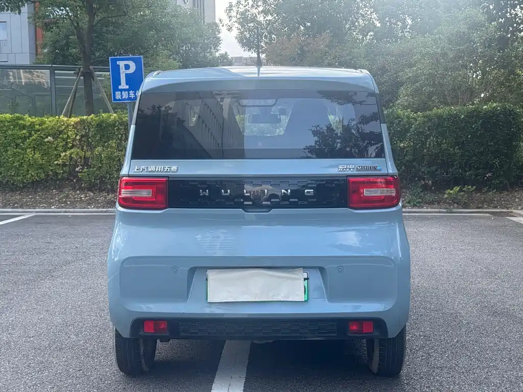 Wuling MINIEV — миниатюра 7