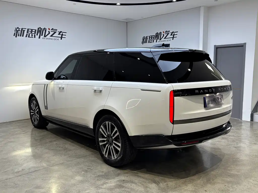 Land Rover Range Rover — миниатюра 7
