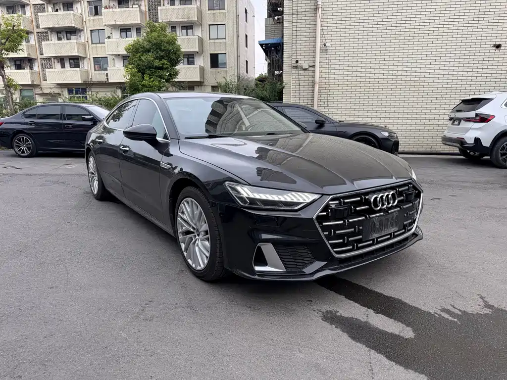 Audi A7L — миниатюра 3