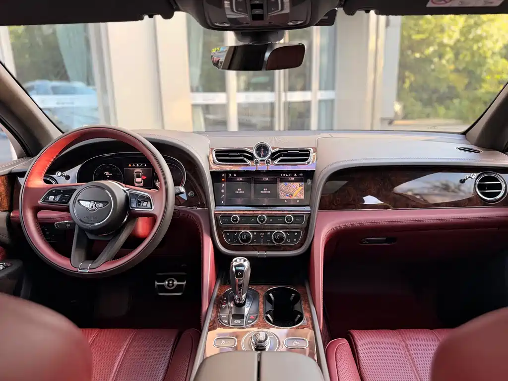Bentley Bentayga — фотографии объявления, Фото 25