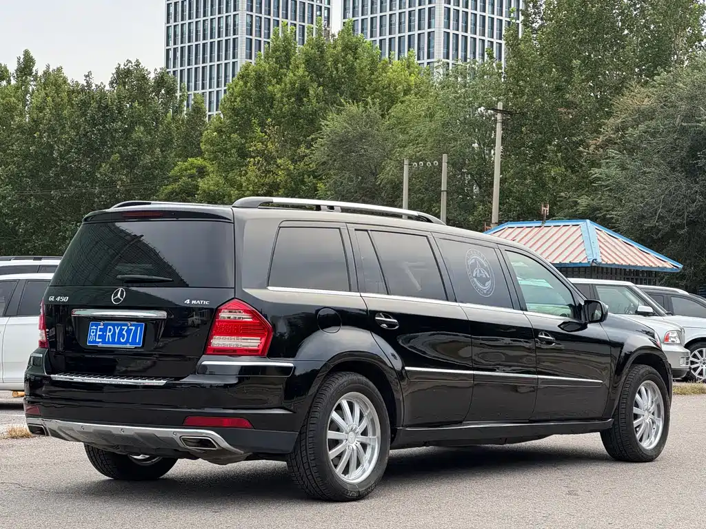 Mercedes-Benz GL-Class — миниатюра 4