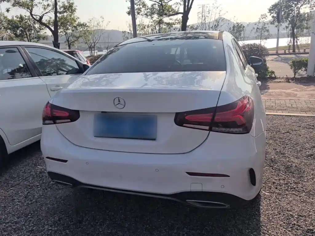 Mercedes-Benz A-Class — миниатюра 6