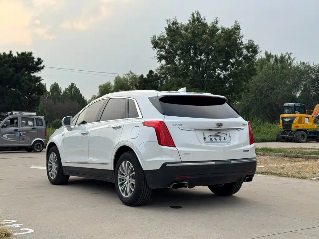 Cadillac XT5 — миниатюра 4