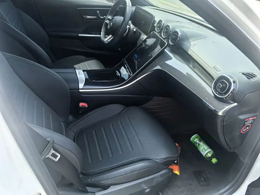 Mercedes-Benz C-Class — миниатюра 7