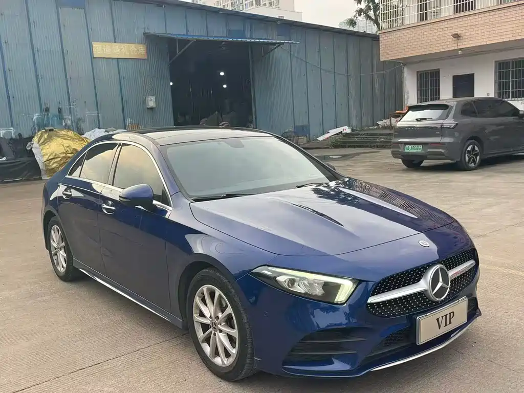 Mercedes-Benz A-Class — миниатюра 3