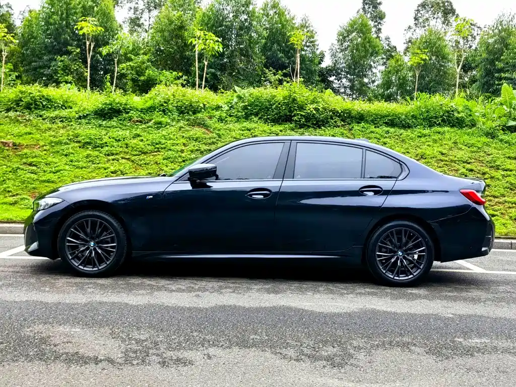BMW 3 Series — миниатюра 4