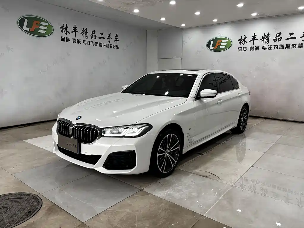BMW 5 Series 2023