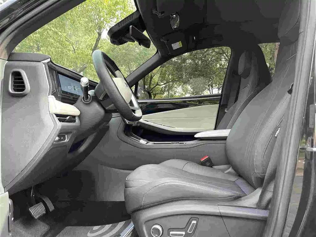 GEELY GALAXY GALAXY L7