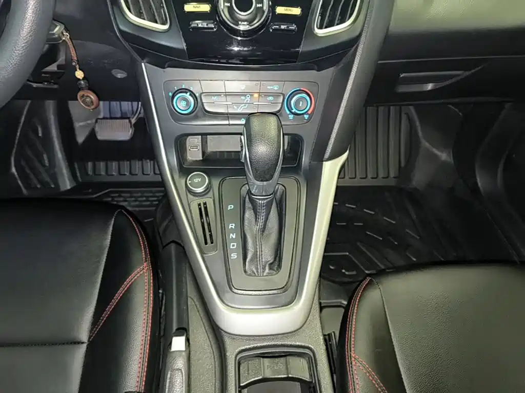 Ford Focus — миниатюра 14
