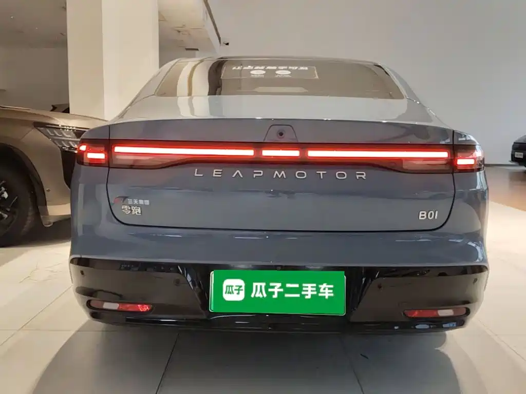Leapmotor Ноль один. — миниатюра 6