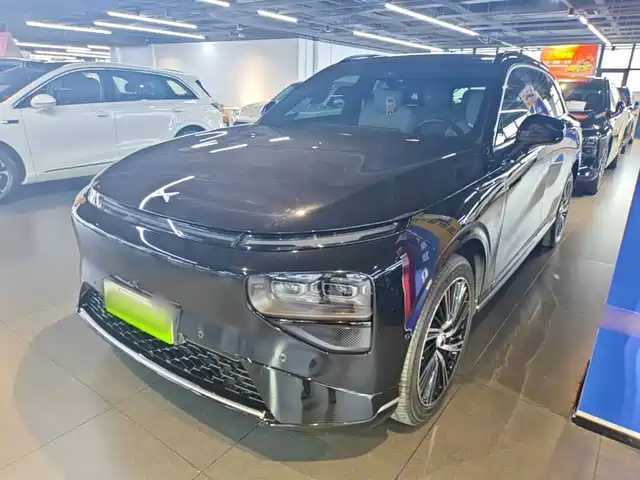 XPeng G9