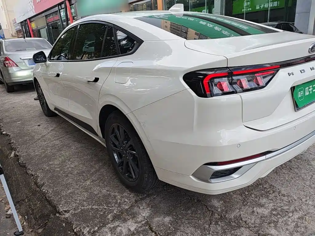 Ford Mondeo — миниатюра 5