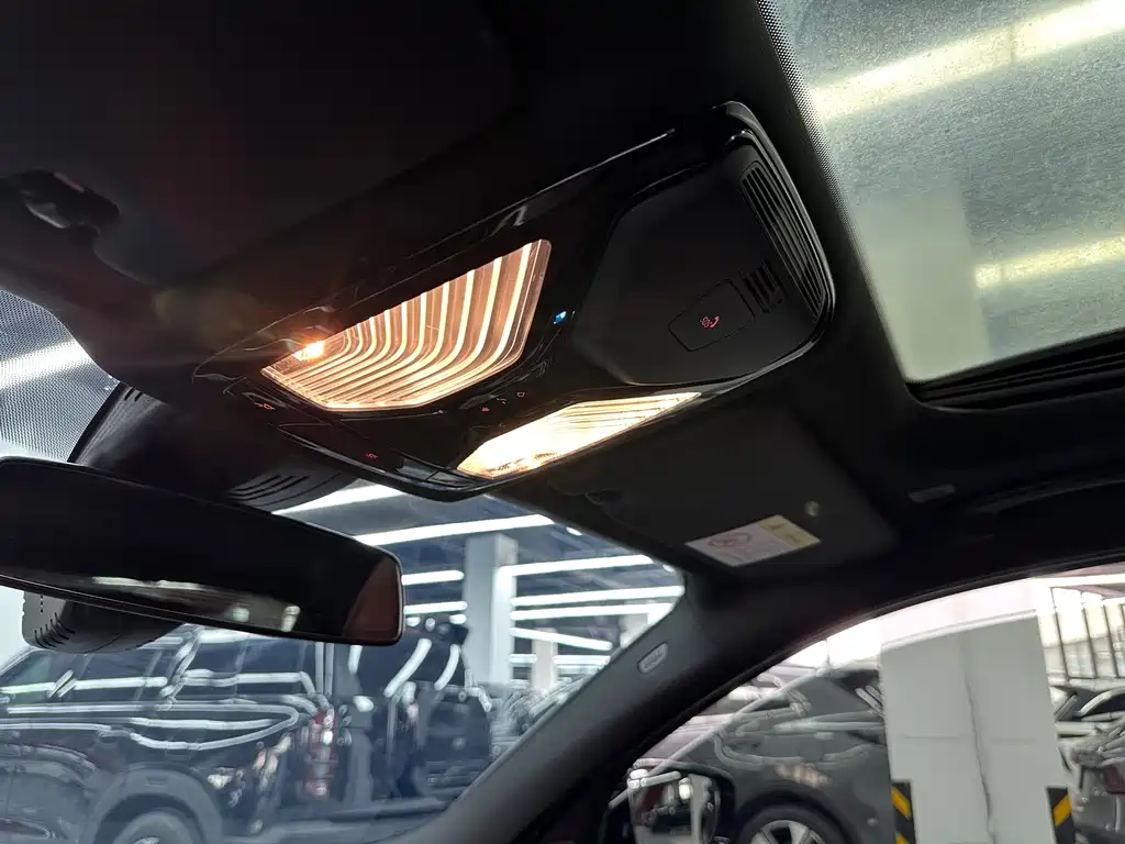 BMW 3 Series — миниатюра 11