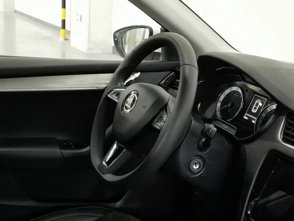 Skoda Octavia — миниатюра 22