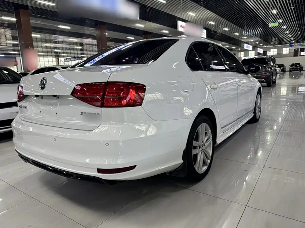 Volkswagen Sagitar — миниатюра 7