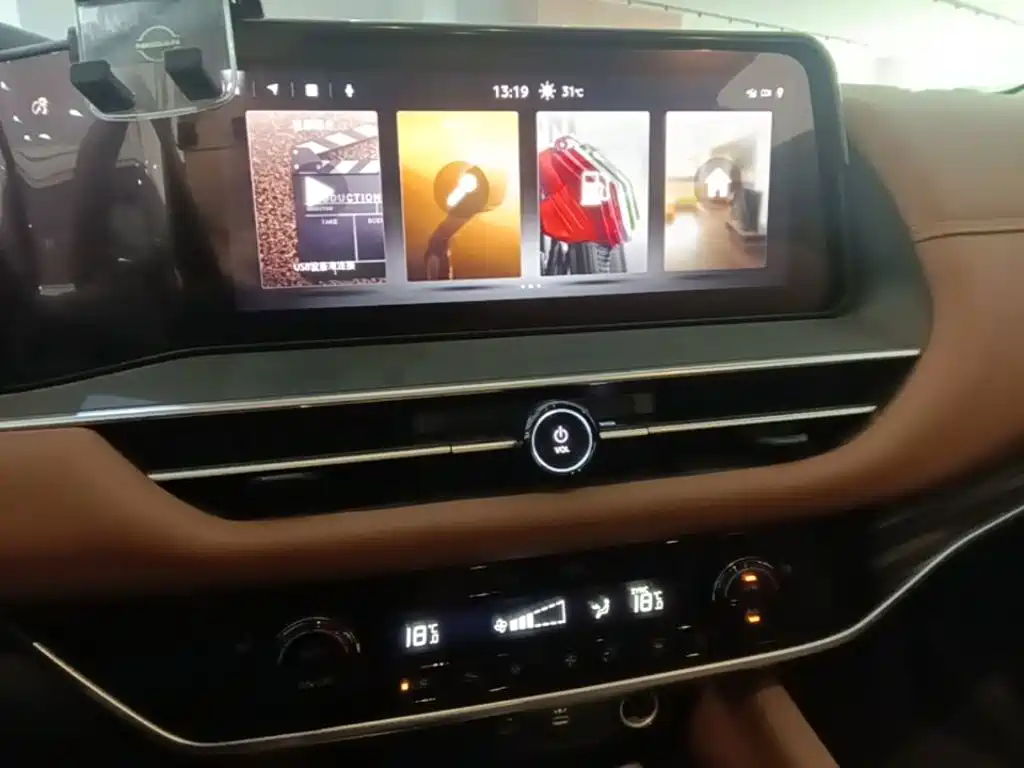 Nissan Teramont — миниатюра 13