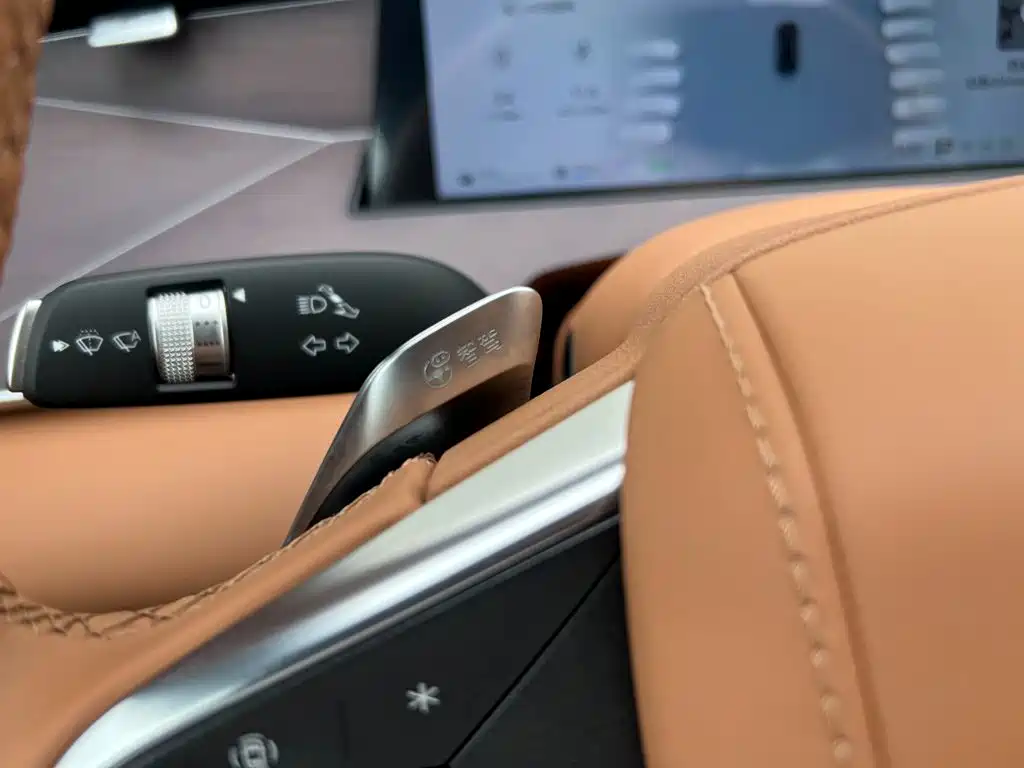 BYD Han L — миниатюра 15
