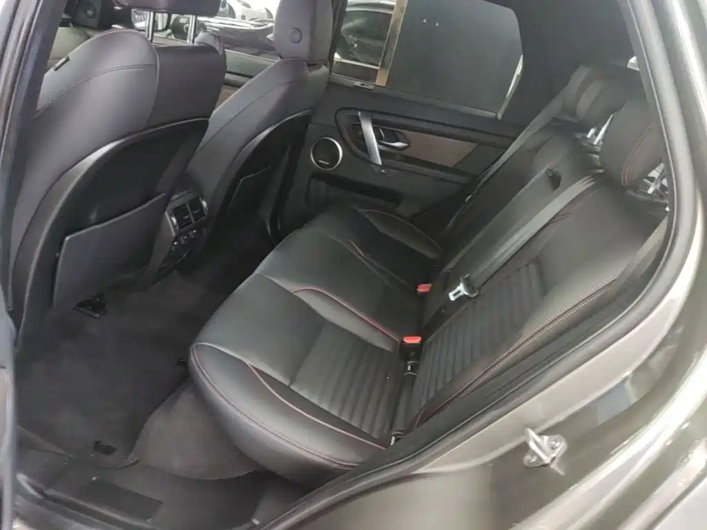 Land Rover Discovery Sport — миниатюра 17
