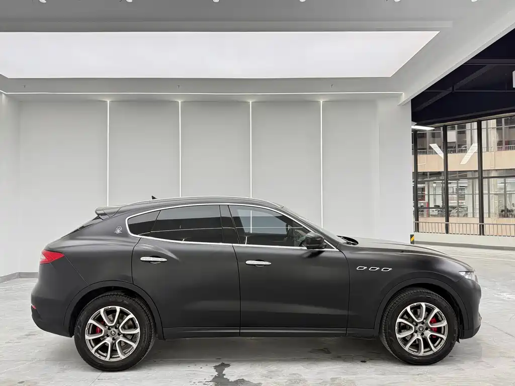 Maserati Levante — миниатюра 4