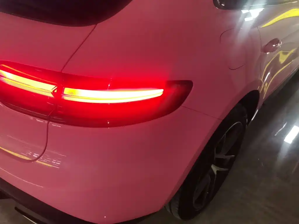 Porsche Macan — миниатюра 8