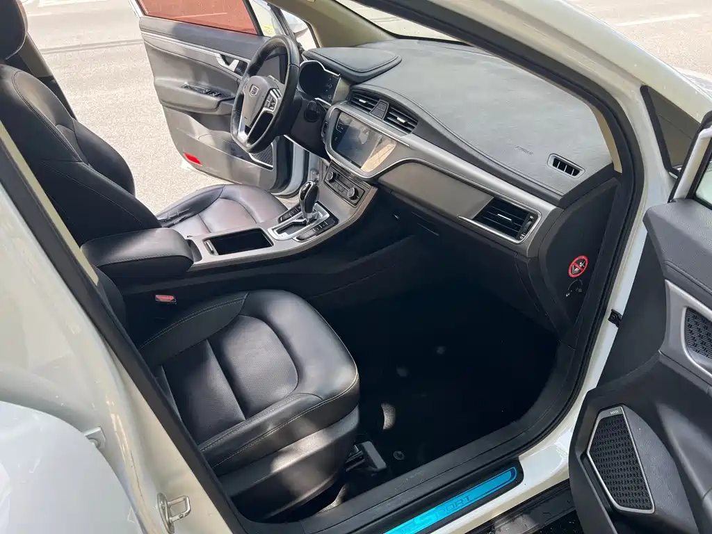 Geely Emgrand GS — миниатюра 14