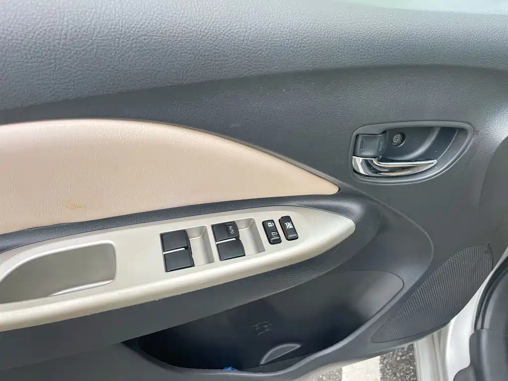 Toyota Vios — миниатюра 12