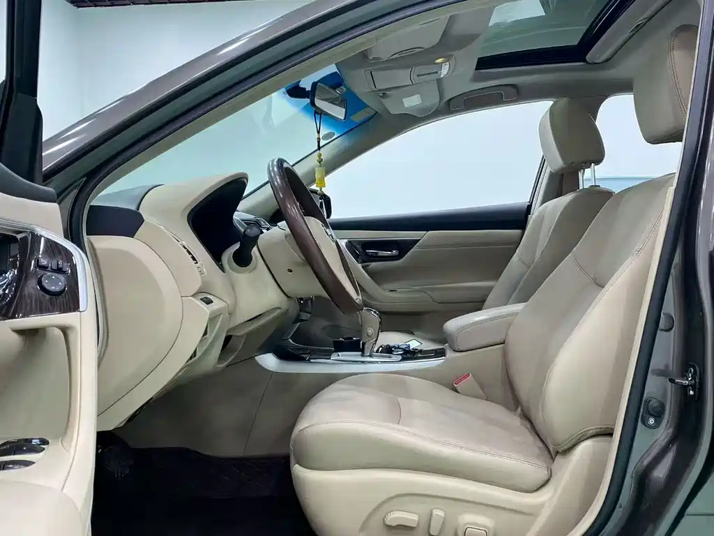 Nissan Teana — миниатюра 4